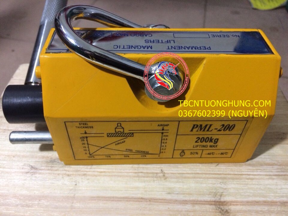 NAM CHÂM NÂNG HÀNG TAY GẠT KAWASAKI 200KG PML2