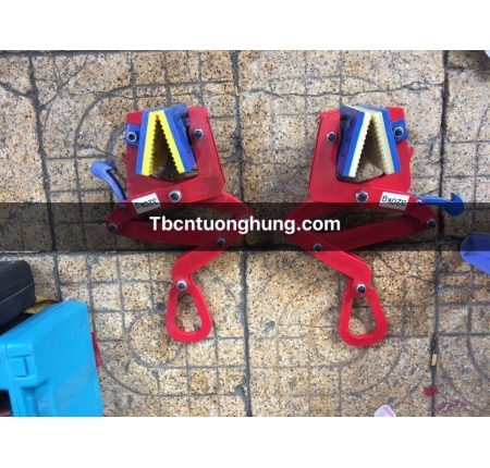 KẸP ĐÁ HOA CƯƠNG KAWASAKI 320KG