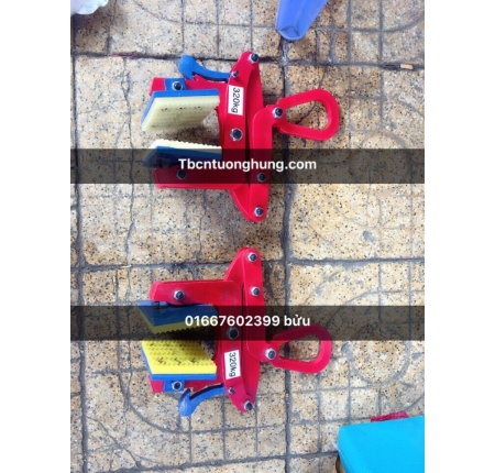 KẸP ĐÁ HOA CƯƠNG KAWASAKI 320KG
