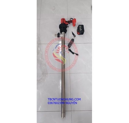 Bơm dầu nhớt bằng pin ống inox