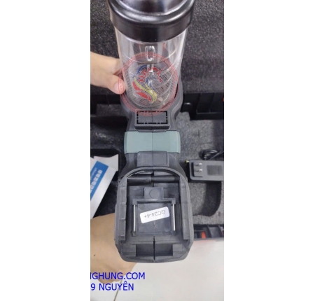 Bơm mỡ bò 2 pin 24v