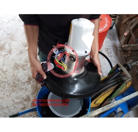  THÙNG BƠM MỠ BÒ KHÍ NÉN 45 LÍT KOORFLCO TAIWAN 