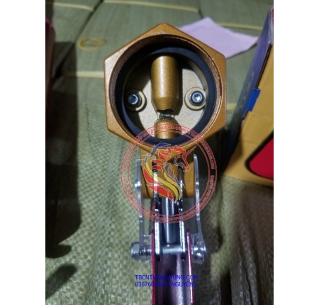 BƠM TAY MỠ BÒ 900CC HANTUO HT-633-2019 TAIWAN