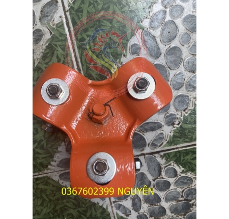 Cụm móc treo 3 chân palang xích 1 tấn