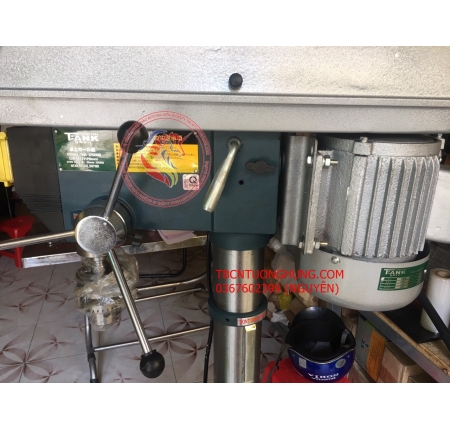 MÁY KHOAN BÀN 1 MÉT 2 TUPANK TAK-1200KB