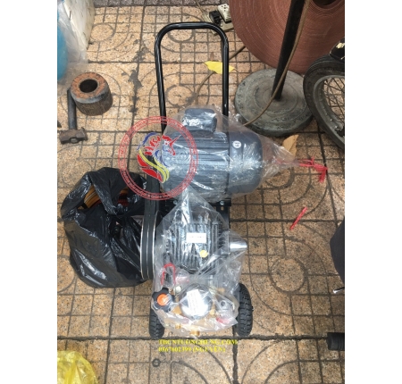 MÁY XỊT RỬA XE GIA ĐÌNH 2HP