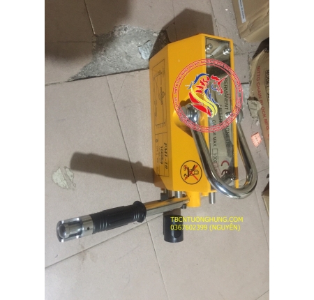 NAM CHÂM NÂNG HÀNG TAY GẠT KAWASAKI 1 TẤN 1000KG PML10