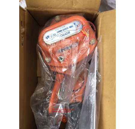 Palang xích lắc tay nitto 0.75 tấn 1,5 mét VR08