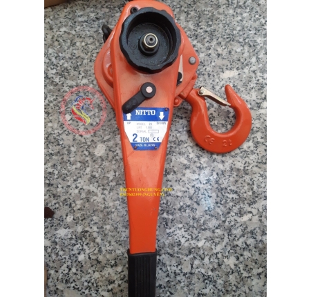 Palang xích lắc tay nitto 2 tấn 1,5 mét VR20