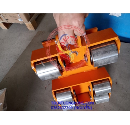 Rùa chuyển hướng Kawasaki 8 tấn xoay 180 độ bánh sắt