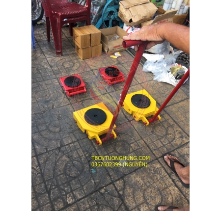 RÙA ĐẨY HÀNG XOAY 180 ĐỘ JAPAN 