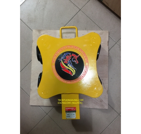 RÙA XOAY 360 ĐỘ KAWASAKI 6 TẤN BÁNH SẮT 