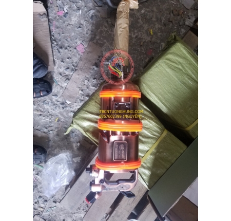 SÚNG VẶN ỐC WASAKI 1 BÚA 1