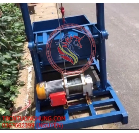 Thang nâng tải hàng di động mini gia đình 500kg