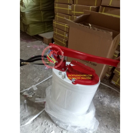 THÙNG BƠM MỠ BÒ BẰNG TAY 8KG-10KG KOORFLCO TAIWAN