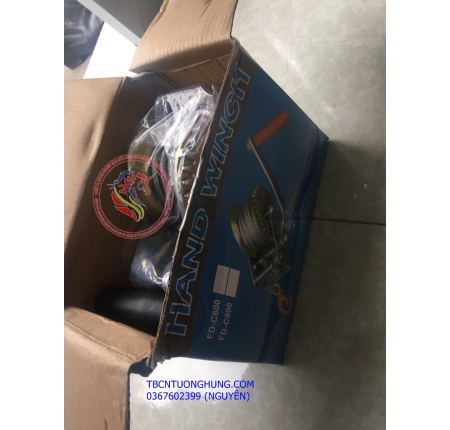 TỜI CÁP QUAY TAY 2500LBS CHINA